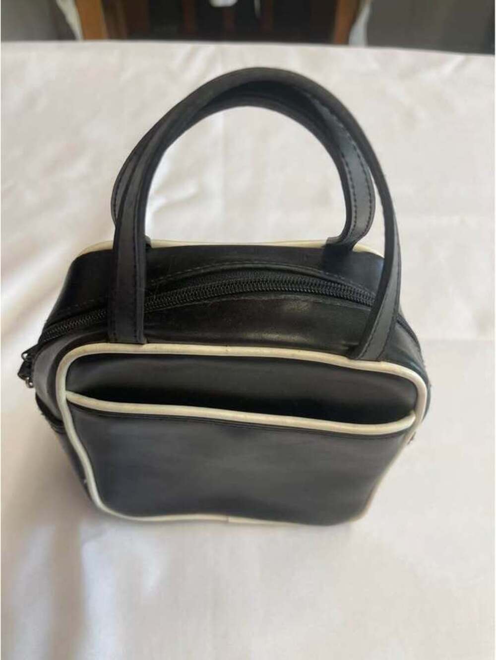 Liz Claiborne Girls Black Mini Purse Handbag – Kids Dress-Up Bag